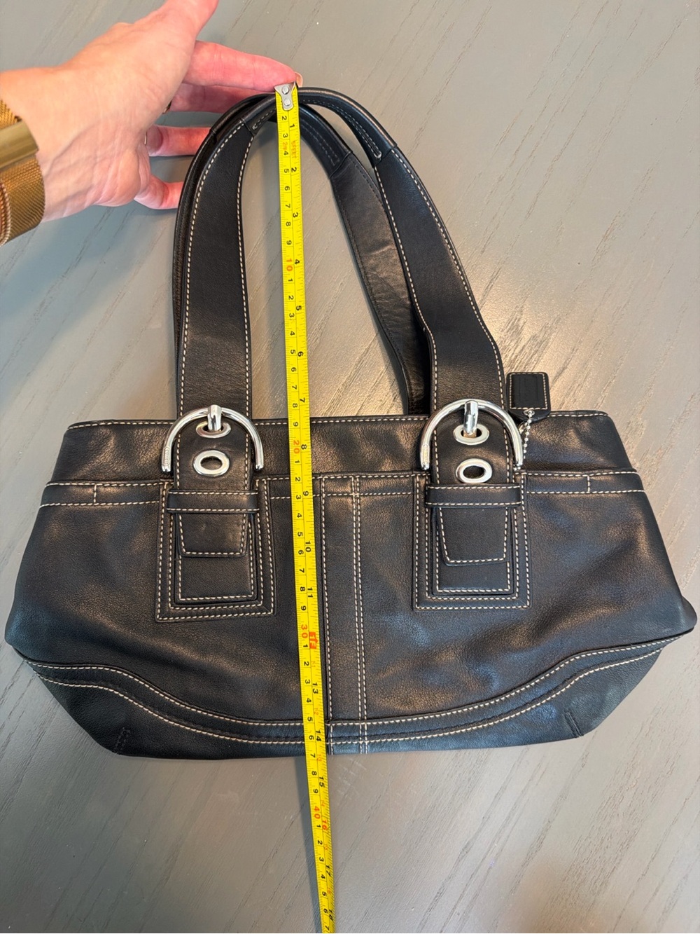 Vintage Y2K Coach Soho F10911 Black Leather Buckle Carryall Shoulder Bag - Picture 9 of 10